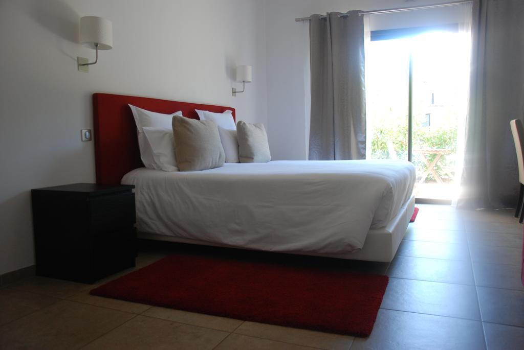 Hotel & Restaurant Les Bergeries D'Алата Номер фото