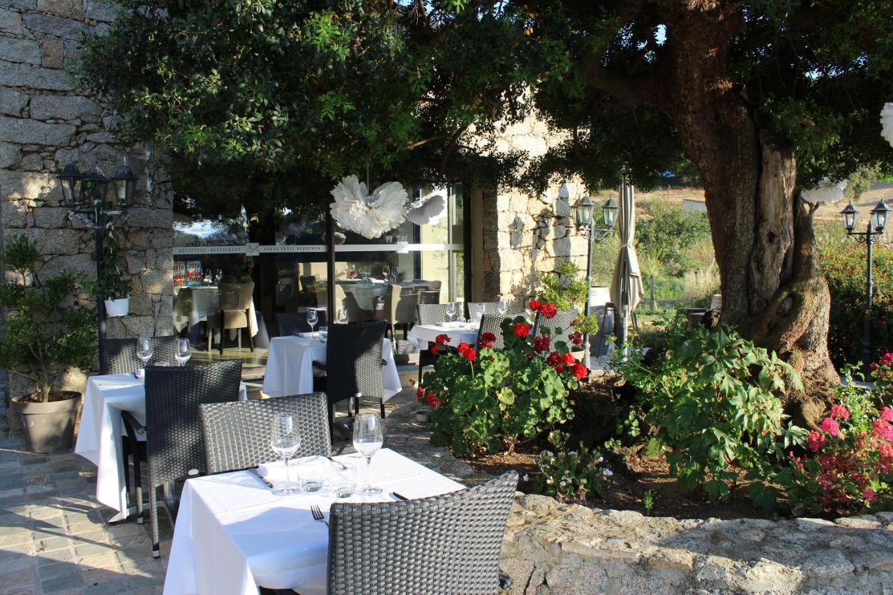 Hotel & Restaurant Les Bergeries D'Алата Экстерьер фото