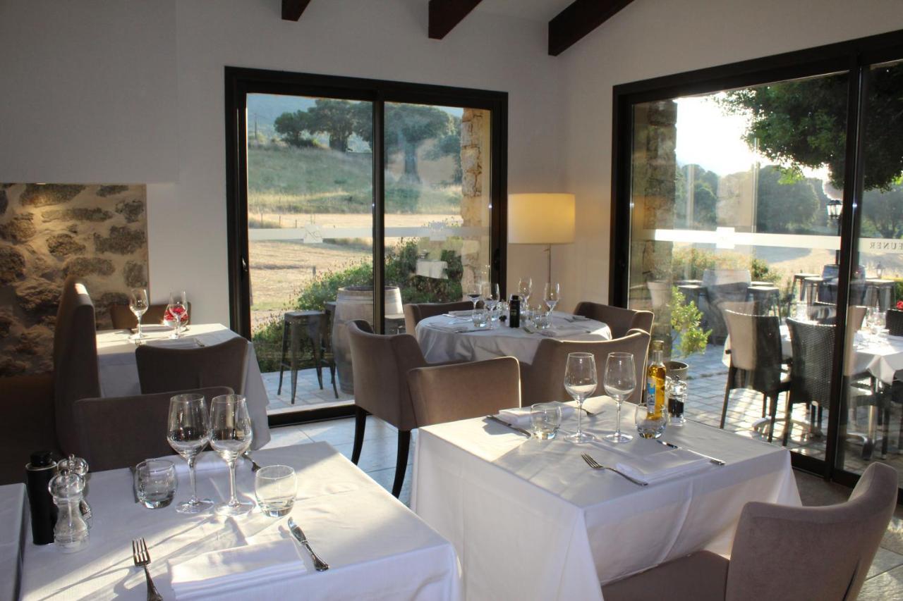 Hotel & Restaurant Les Bergeries D'Алата Экстерьер фото
