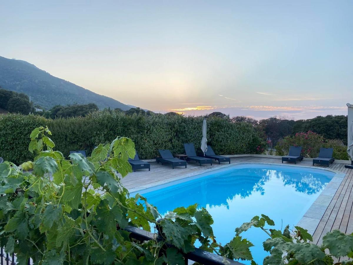 Hotel & Restaurant Les Bergeries D'Алата Экстерьер фото