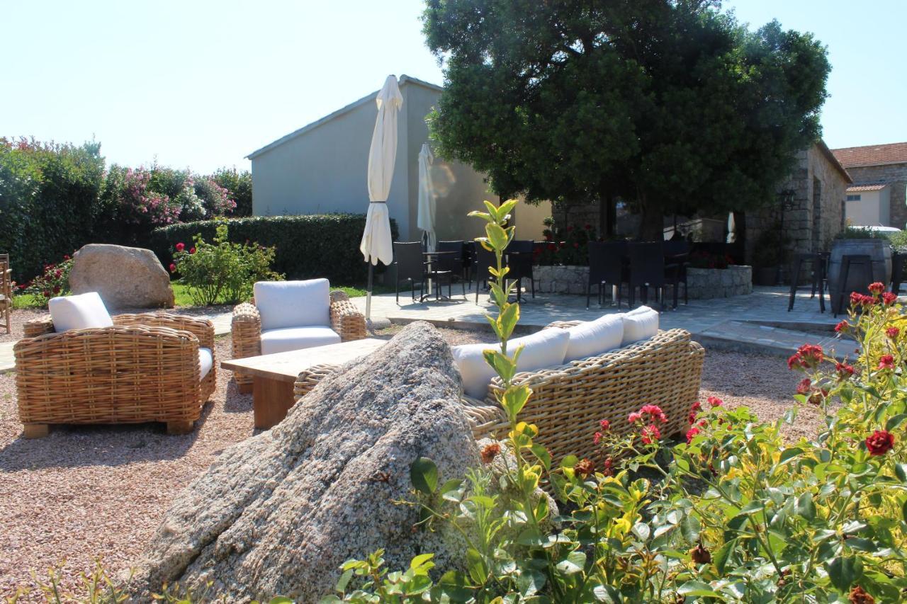 Hotel & Restaurant Les Bergeries D'Алата Экстерьер фото